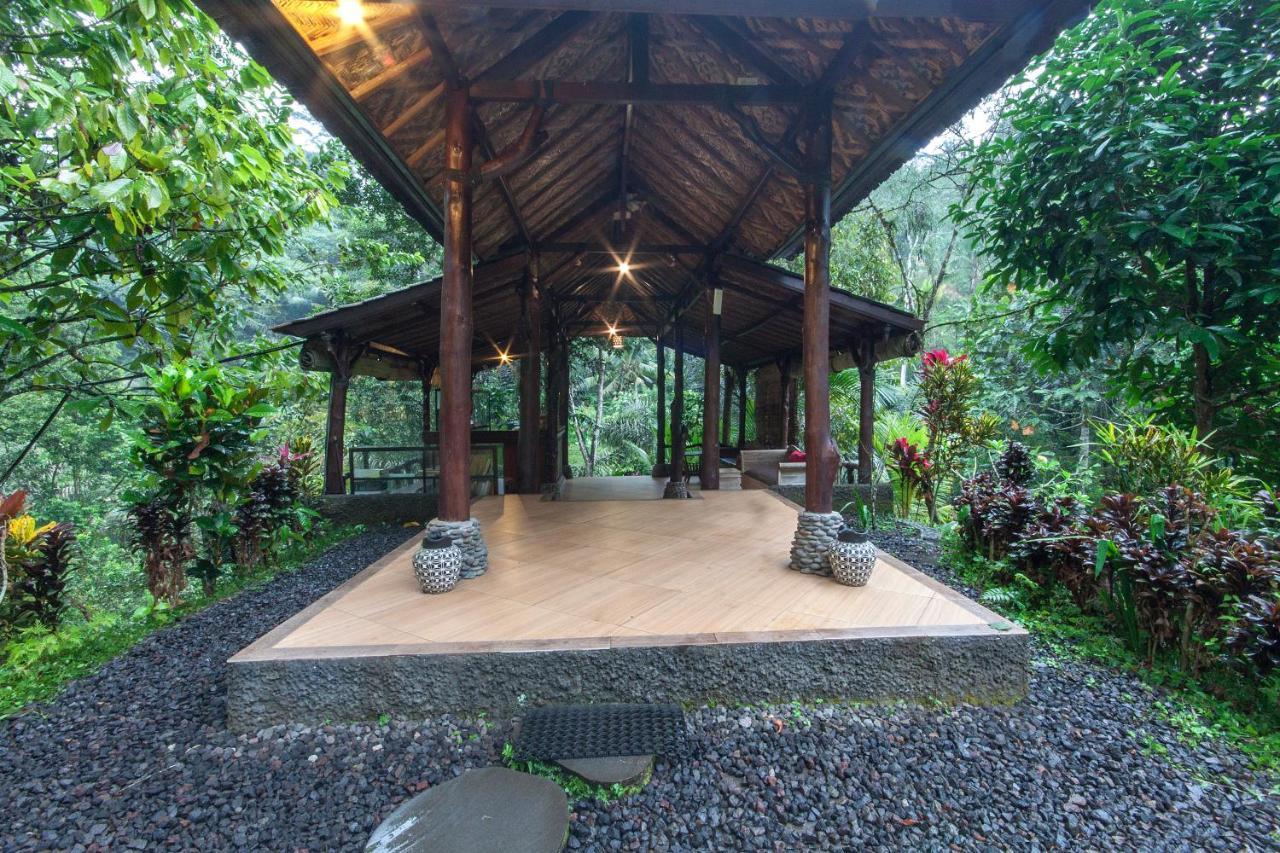 Bali Jungle Resort Тегаллаланг Экстерьер фото